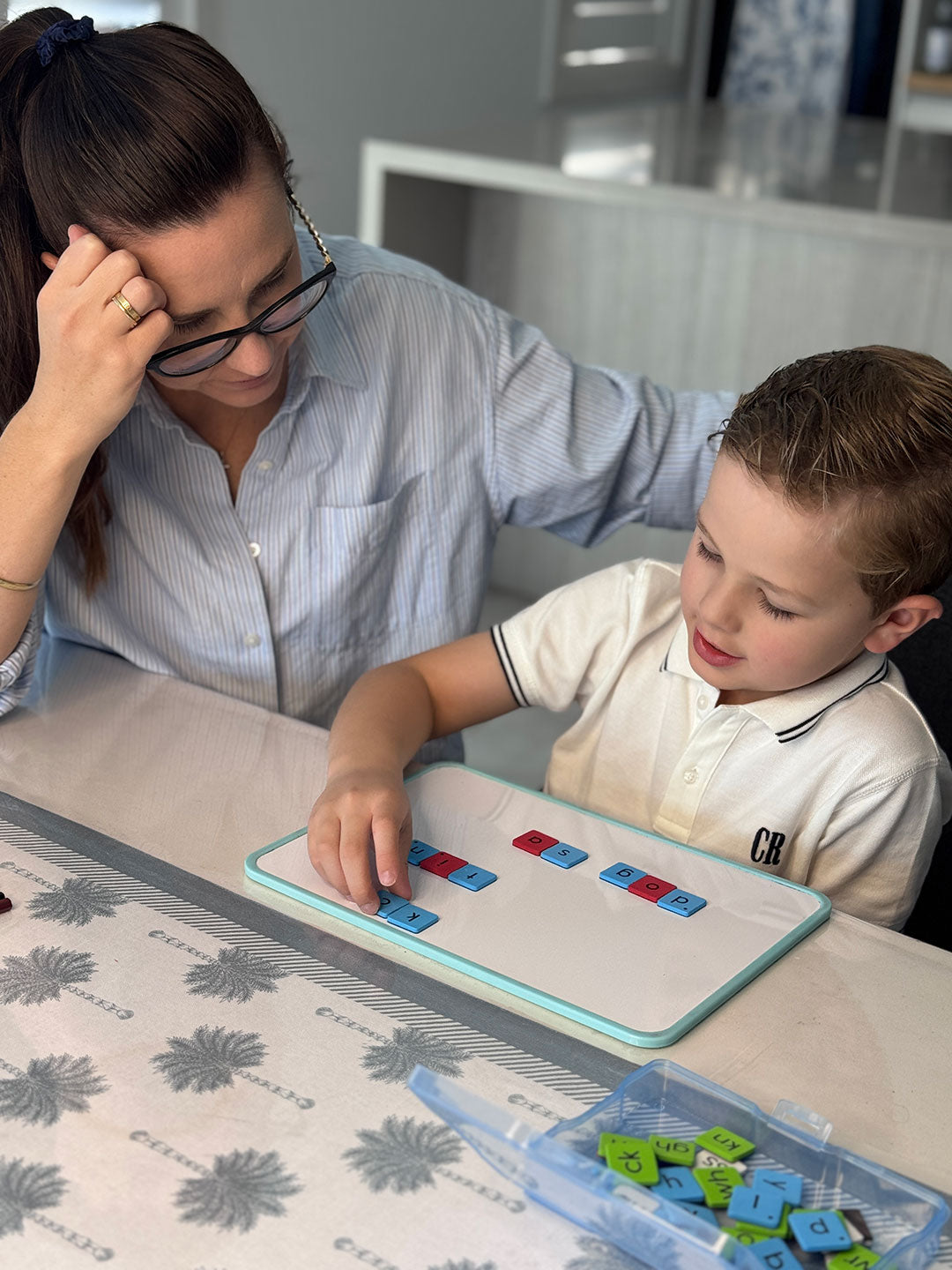 Phase 1 Magnetic phonics letter tiles